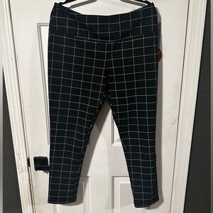 NEW. Black and white plaid pants